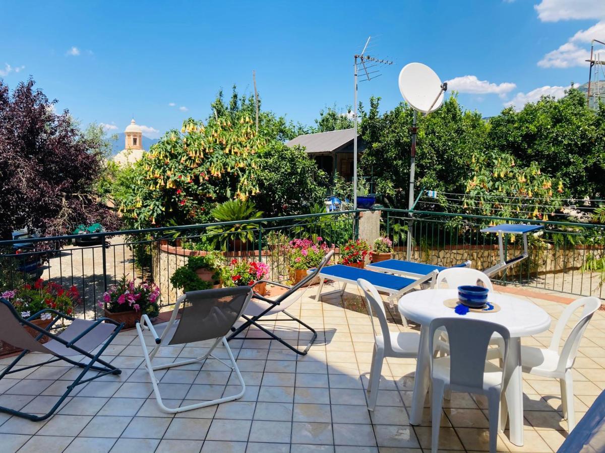 La Terrazza Apartamento Vico Equense Exterior foto